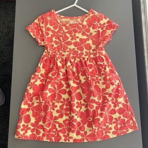 Toddler girl dress with pockets (worn once)